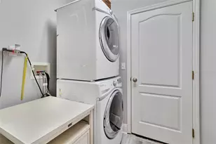 10446 Jardim De Largo St, Clermont, FL 34711 - Photo 17