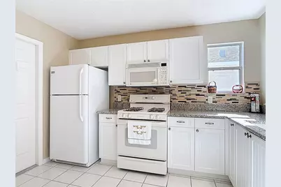 7574 SE 171st Sun Valley Place, The Villages, FL 32162 - Photo 7