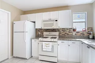 7574 SE 171st Sun Valley Pl, The Villages, FL 32162 - Photo 7