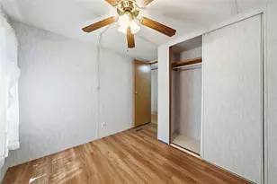 31621 S Lake Dr, Eustis, FL 32736 - Photo 29