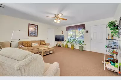 26721 Bloomfield Avenue, Yalaha, FL 34797 - Photo 19