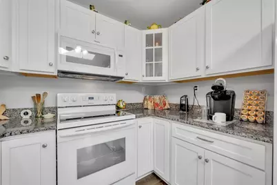 26721 Bloomfield Avenue, Yalaha, FL 34797 - Photo 13