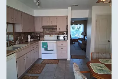 515 Boitnott Lane, Bushnell, FL 33513 - Photo 9