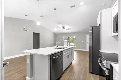 22 Malauka Run Lane, Ocklawaha, FL 32179 - Photo 13