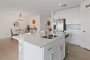 1020 Calico Pointe Cir, Groveland, FL 34736 - Photo 5