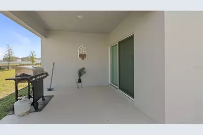 1020 Calico Pointe Circle, Groveland, FL 34736 - Photo 19
