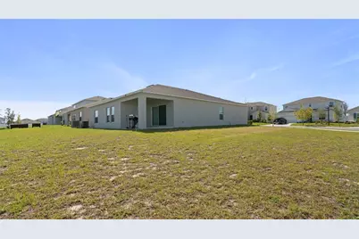1020 Calico Pointe Circle, Groveland, FL 34736 - Photo 3