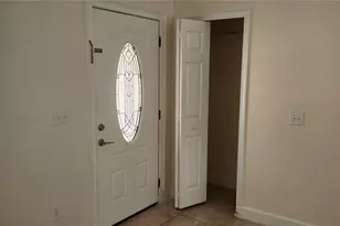 3679 Trianon Dr, Orlando, FL 32818 - Photo 7