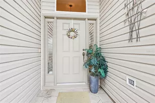 3252 Palatine Ct, The Villages, FL 32162 - Photo 5