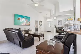 511 Lake Sumner Dr, Groveland, FL 34736 - Photo 17