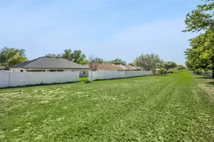 511 Lake Sumner Dr, Groveland, FL 34736 - Photo 39