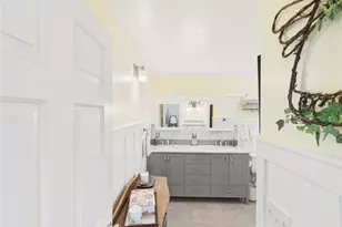 1602 Chavez Ct, The Villages, FL 32159 - Photo 11