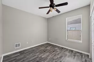 2117 Lili Petal Ct, Sanford, FL 32771 - Photo 15