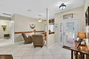 21811 King Henry Ave, Leesburg, FL 34748 - Photo 15