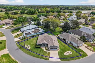 21811 King Henry Ave, Leesburg, FL 34748 - Photo 3