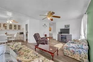 180 Paradise N, Leesburg, FL 34788 - Photo 7