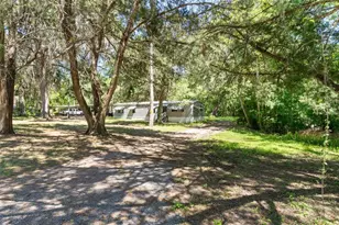 3547 Cr 405, Lake Panasoffkee, FL 33538 - Photo 5
