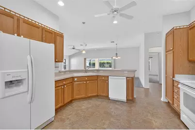 1866 Kyrle Terrace, The Villages, FL 32162 - Photo 7