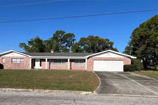 520 8th St S, Dundee, FL 33838 - Photo 1