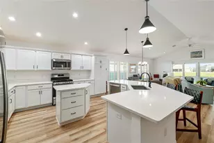 2004 Booth Pl, The Villages, FL 34762 - Photo 27