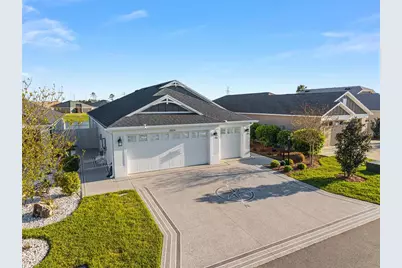 2004 Booth Place, The Villages, FL 34762 - Photo 3