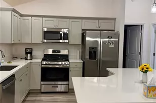 6522 McKnight Loop, The Villages, FL 34762 - Photo 9