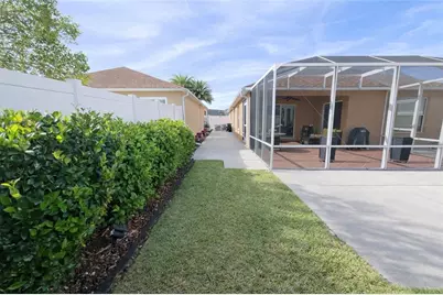 437 Jarquin Way, The Villages, FL 32162 - Photo 37