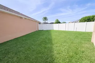 437 Jarquin Way, The Villages, FL 32162 - Photo 5