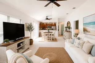 437 Jarquin Way, The Villages, FL 32162 - Photo 3