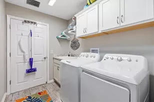 5746 Botner Dr, The Villages, FL 32163 - Photo 33