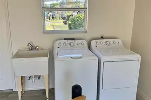 9230 SE 179th Wesley St, The Villages, FL 32162 - Photo 25