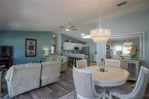 17403 SE 77th Sycamore Ave, The Villages, FL 32162 - Photo 3