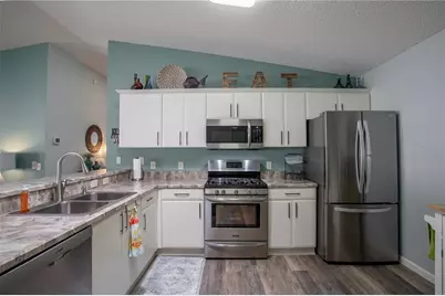 17403 SE 77th Sycamore Avenue, The Villages, FL 32162 - Photo 5