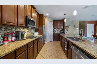 219 Bella Way, Groveland, FL 34736 - Photo 9