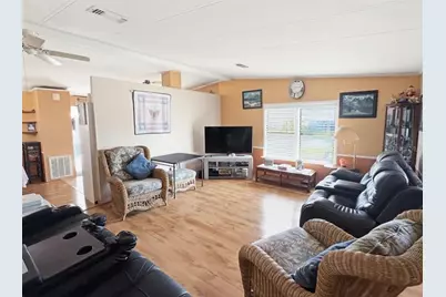 710 Oak Boulevard, Wildwood, FL 34785 - Photo 9