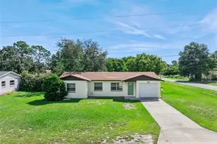801 Elm Ave, Fruitland Park, FL 34731 - Photo 1