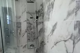 822 N New Hampshire Ave, Tavares, FL 32778 - Photo 9