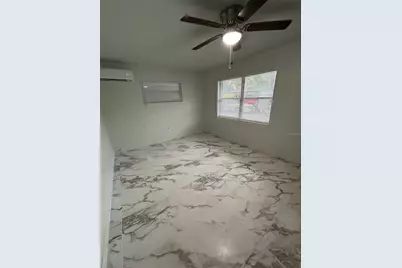 822 N New Hampshire Avenue, Tavares, FL 32778 - Photo 3