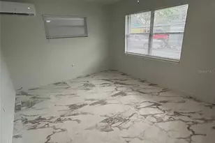 822 N New Hampshire Ave, Tavares, FL 32778 - Photo 3