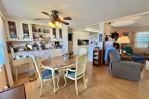 167 Jacaranda Dr, Leesburg, FL 34748 - Photo 7