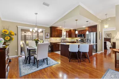 17448 SE 74th Seabrook Court, The Villages, FL 32162 - Photo 9