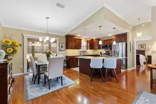 17448 SE 74th Seabrook Ct, The Villages, FL 32162 - Photo 9