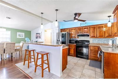 809 Orchid Street, Lady Lake, FL 32159 - Photo 5