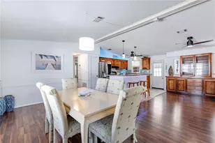 809 Orchid St, Lady Lake, FL 32159 - Photo 11