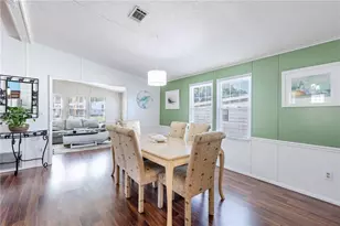 809 Orchid St, Lady Lake, FL 32159 - Photo 9