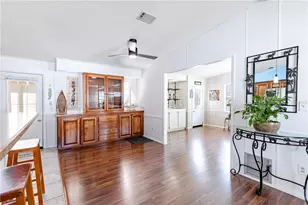 809 Orchid St, Lady Lake, FL 32159 - Photo 17