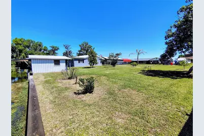 664 Cr 467, Lake Panasoffkee, FL 33538 - Photo 7