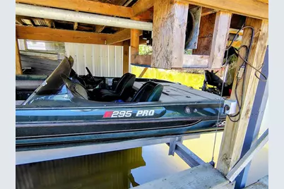 664 Cr 467, Lake Panasoffkee, FL 33538 - Photo 9