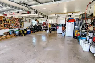 664 Cr 467, Lake Panasoffkee, FL 33538 - Photo 31