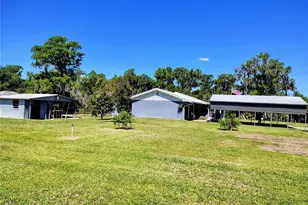 664 Cr 467, Lake Panasoffkee, FL 33538 - Photo 35